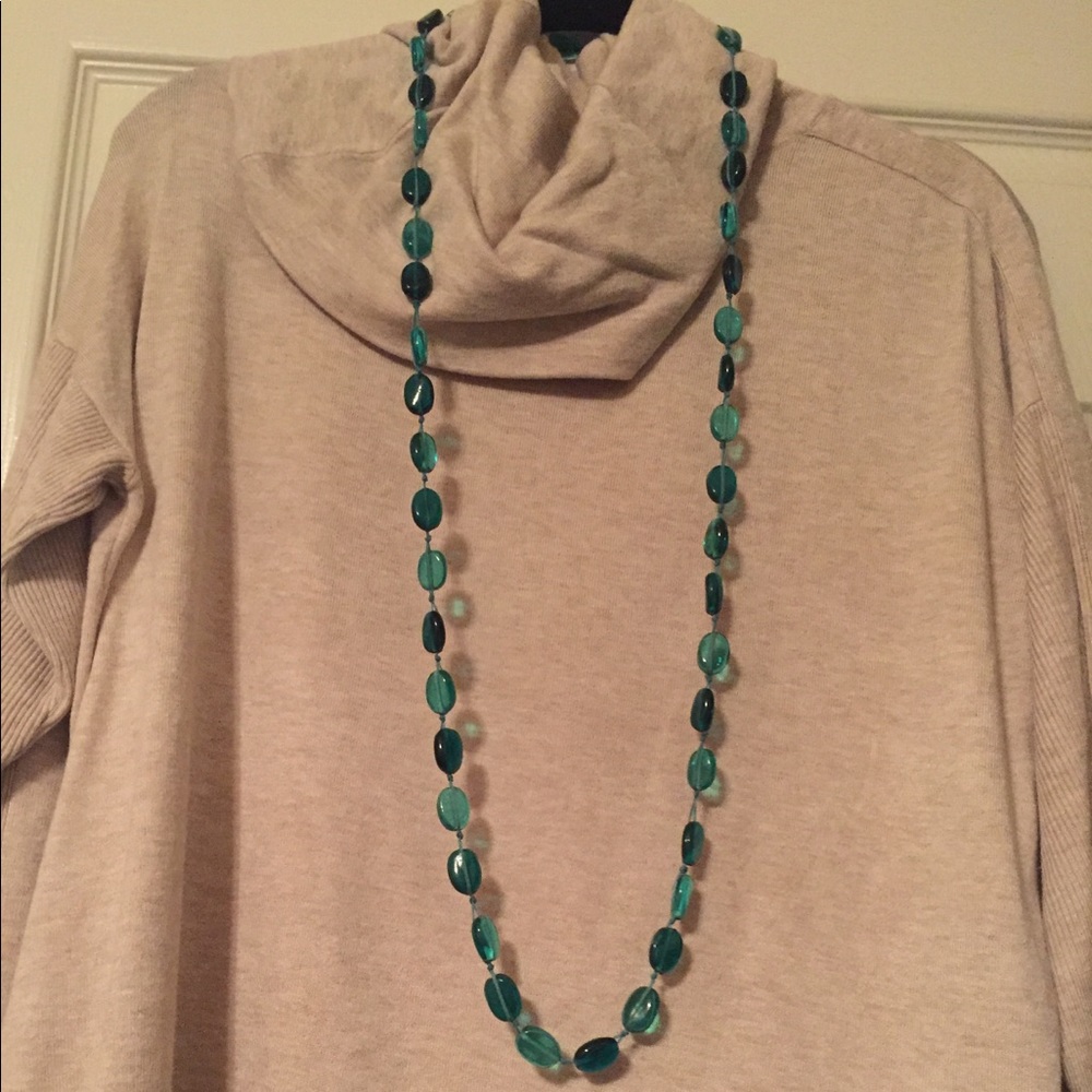 Turquoise glass stone necklace
